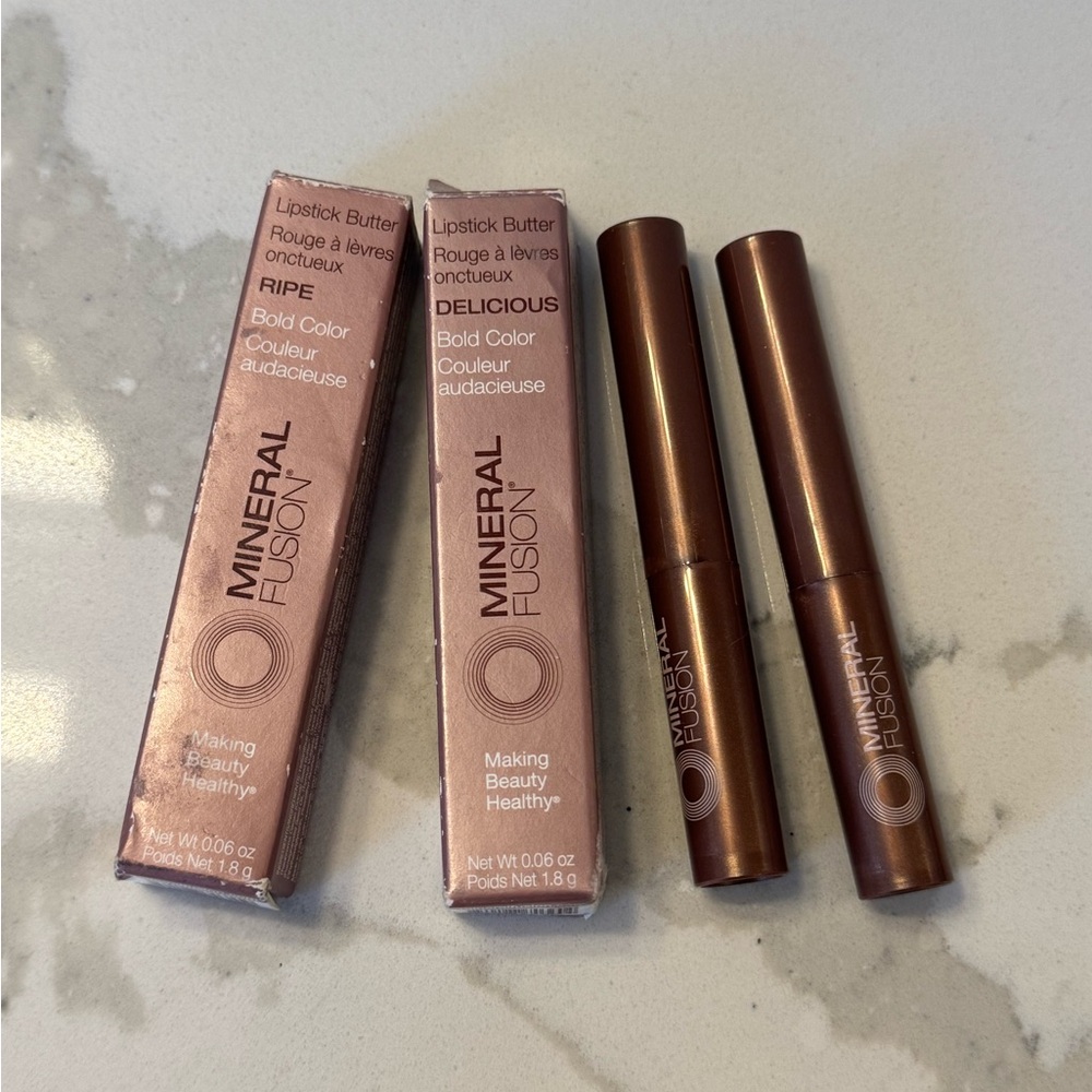 NEW lot of 2 Mineral Fusion Lipstick Butter In Ripe and Delicious